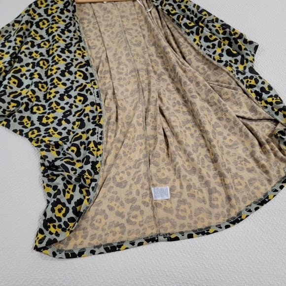 Umgee Leopard Print Kimono Cardigan Size XL - Picture 8 of 12